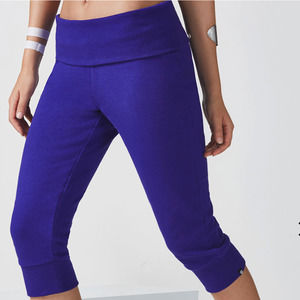 Fabletics Hamilton Capri Foldeover Sweatpant Size XS